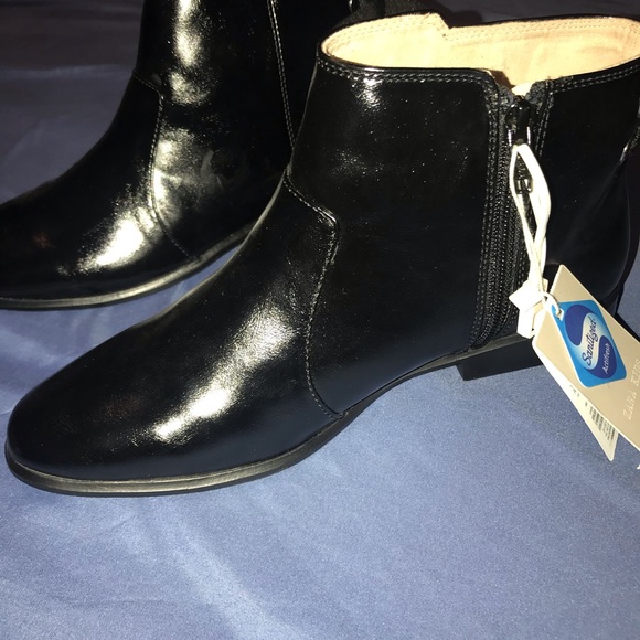 Booties - Picture 3 of 4